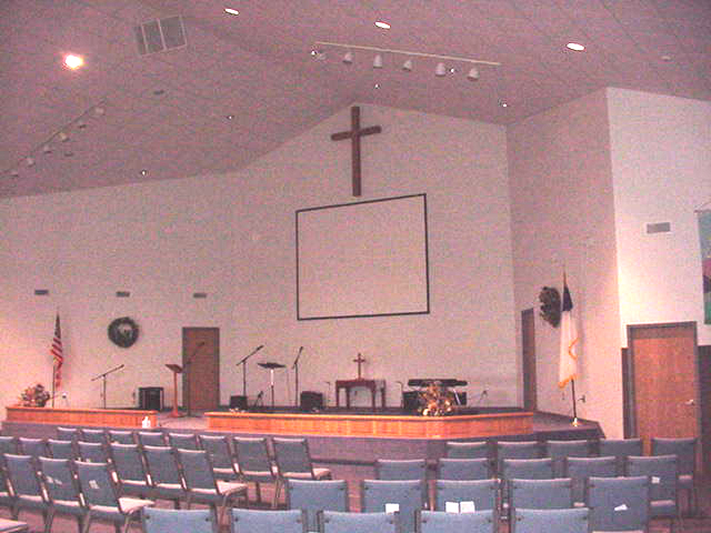 Grace05_02082000.JPG.jpg (200888 bytes)